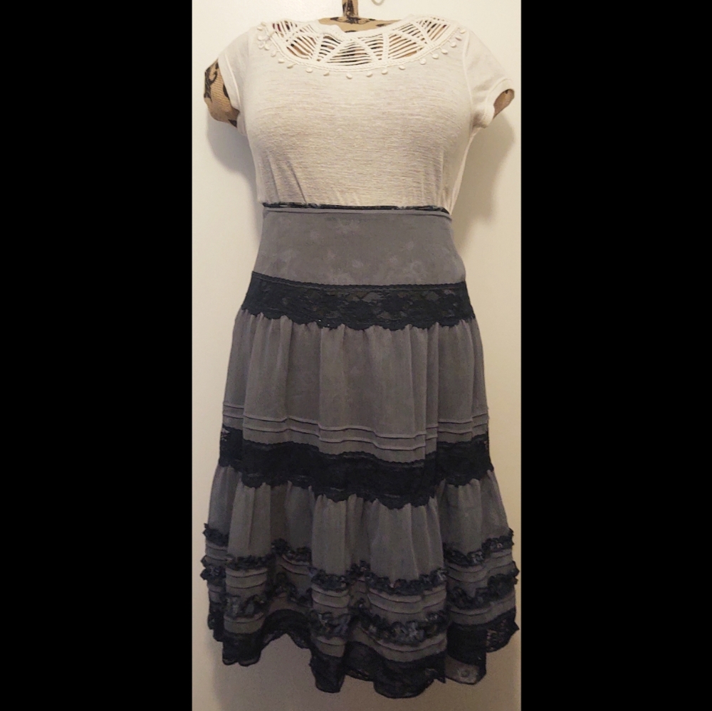 90s DKNY Jeans Ruffle Skirt (Skirt Only)